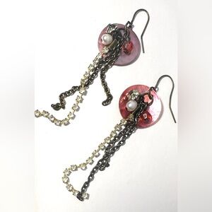 Vintage Gold Pink Red Shell Rhinestone Long Chain Dangle Pierced Hook Earrings